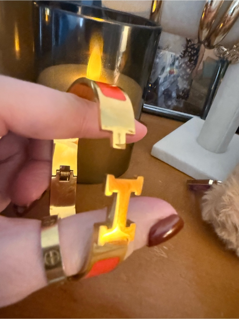Gold Tone H-Closure Hinged Cliq Bangle with Bright Orange Enamel NEW - Picture 6 of 8